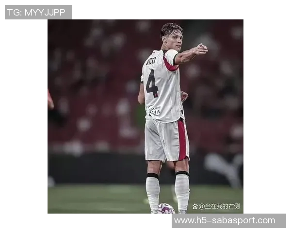 三球首节表现平平全场仅得20分个人秀难掩效率低下的尴尬 三球首节表现平平全场仅得20分个人秀难掩效率低下的尴尬