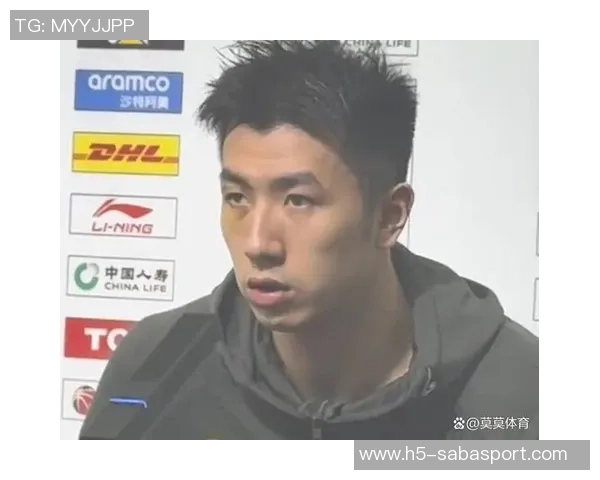 邹雨宸分享训练瞬间汗水见证坚持与信念努力向胜利迈进