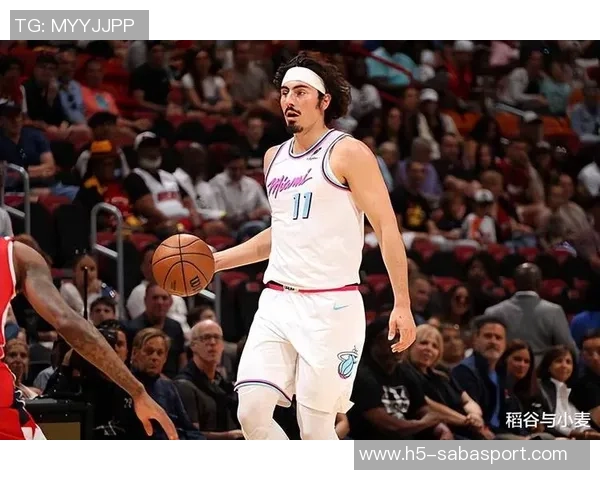 哈克斯表现出色14投7中贡献17分4篮板3助攻1盖帽助球队取得胜利